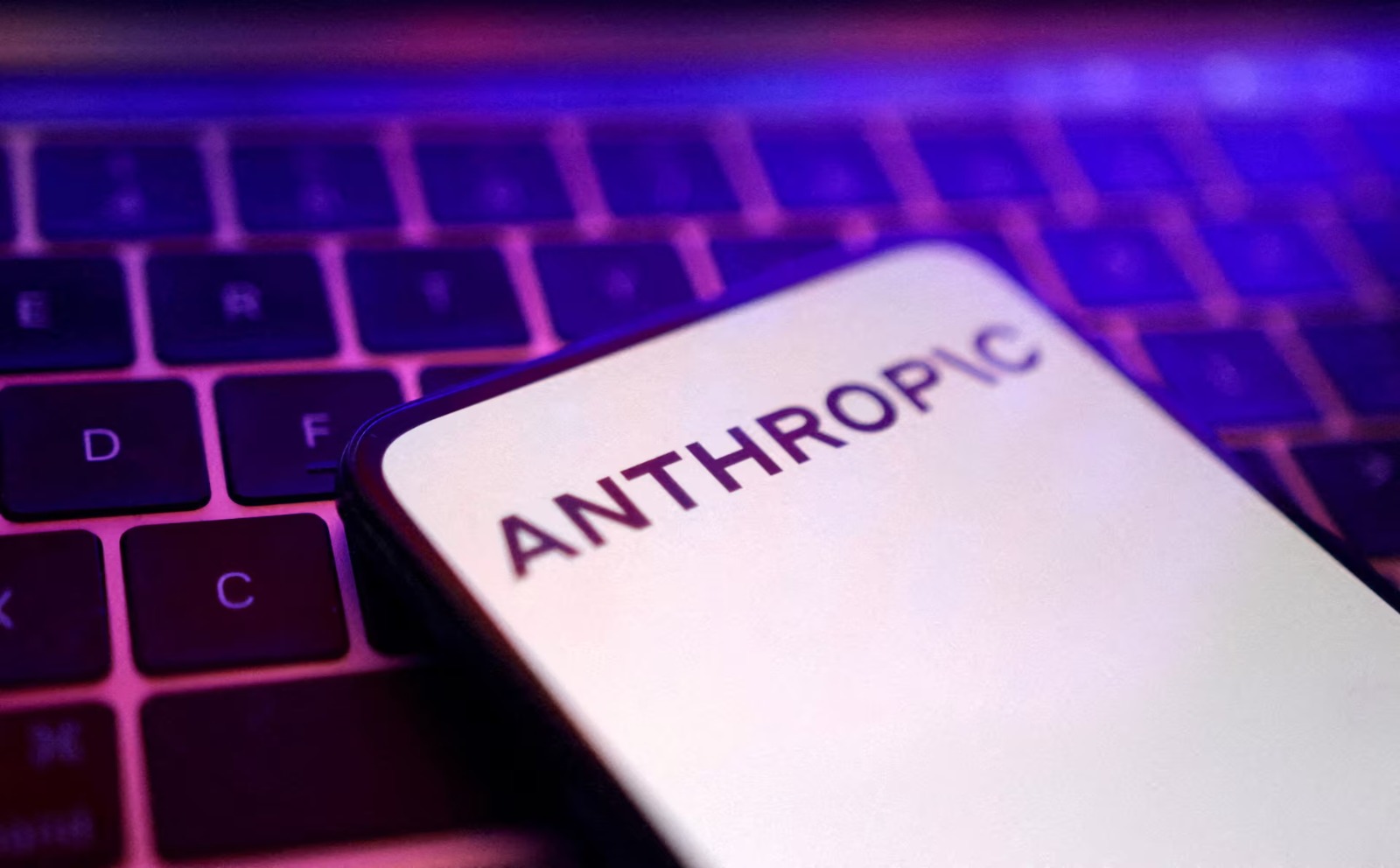 ABD İhracat Kontrollerini Kaldırdı: Anthropic Yapay Zeka Modelleri Geri Dönüyor