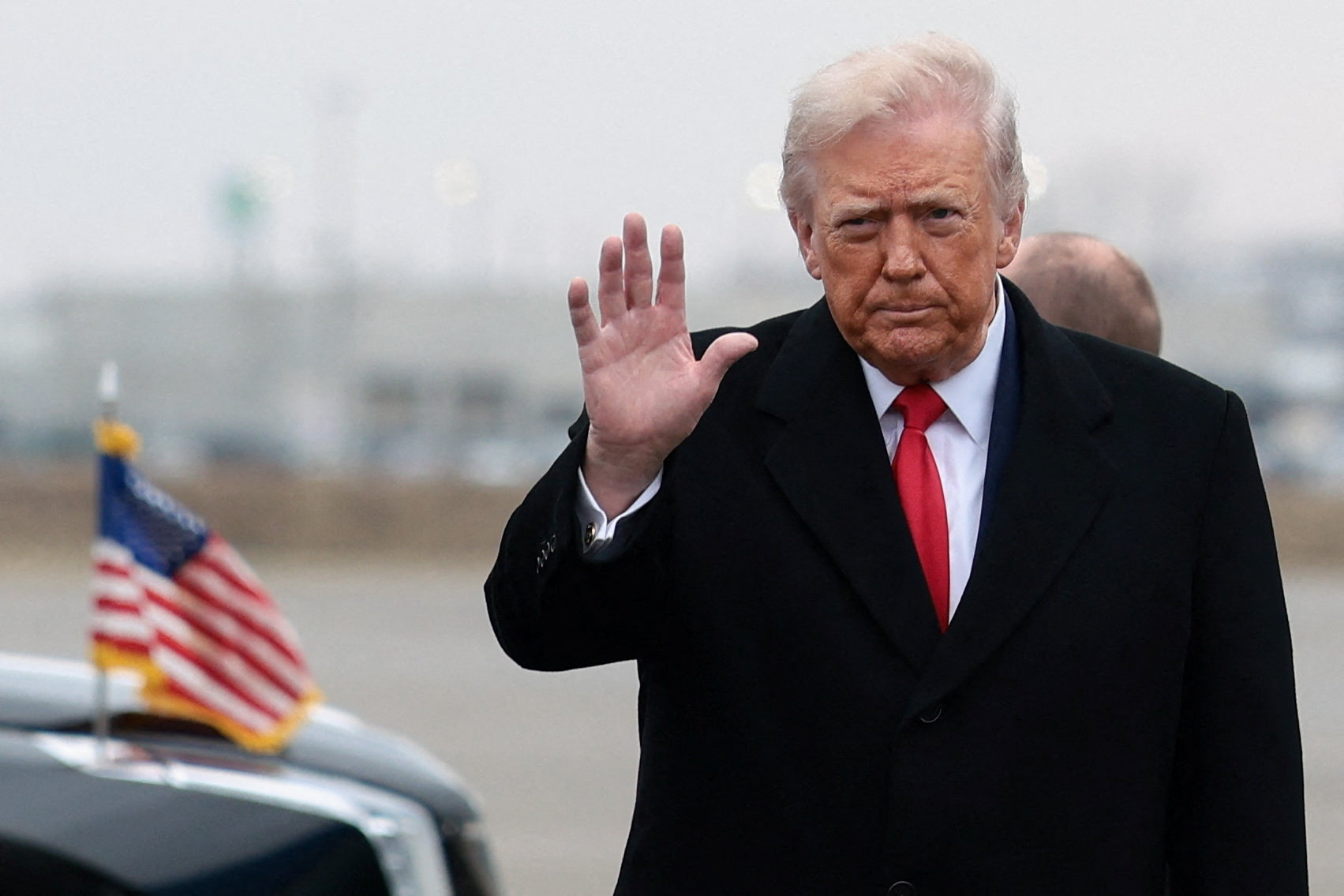ABD'de Kamuoyu Eğilimleri: Başkan Trump'a Destek Yüzde 32'ye Geriledi