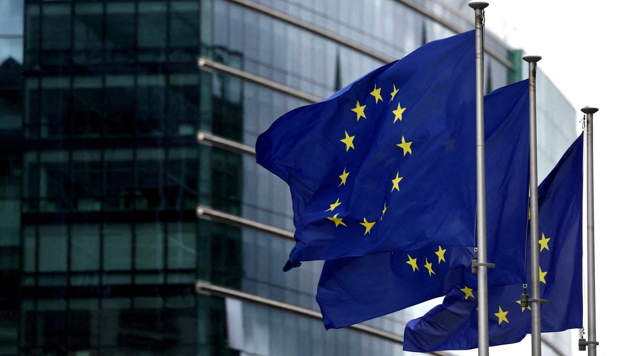 AB'den İspanya Açıklaması: Schengen Bölgesi'ne Kapatılma Süreci Gündemde Değil