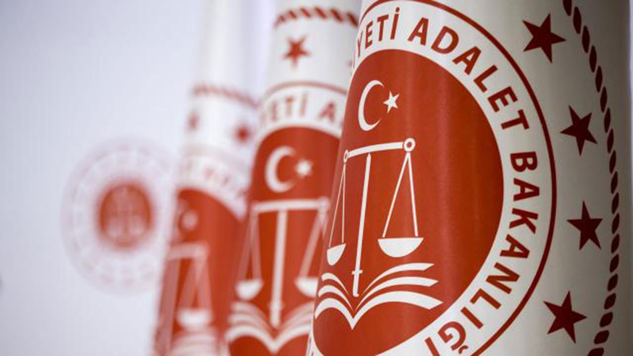 Adalet Bakanlığı'ndan Dev Hamle! Suçlular Artık Kaçamayacak!