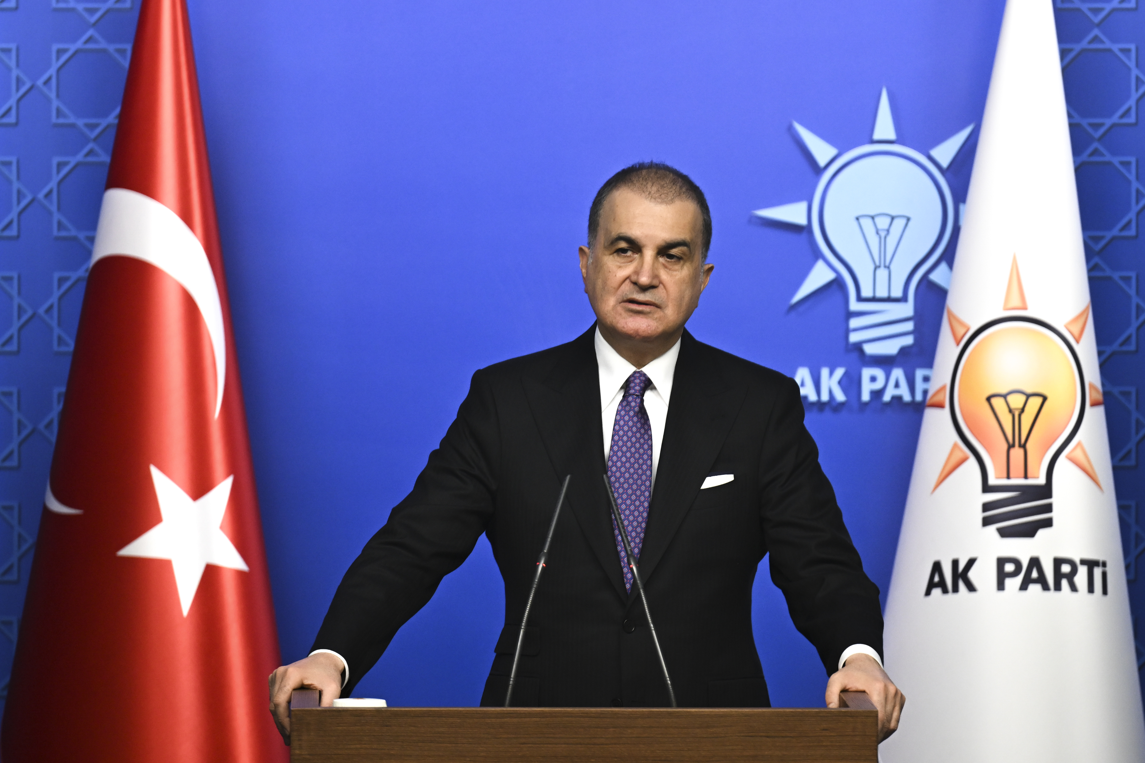 AK Parti Sözcüsü Ömer Çelik'ten DEM Parti'ye Sert Yanıt
