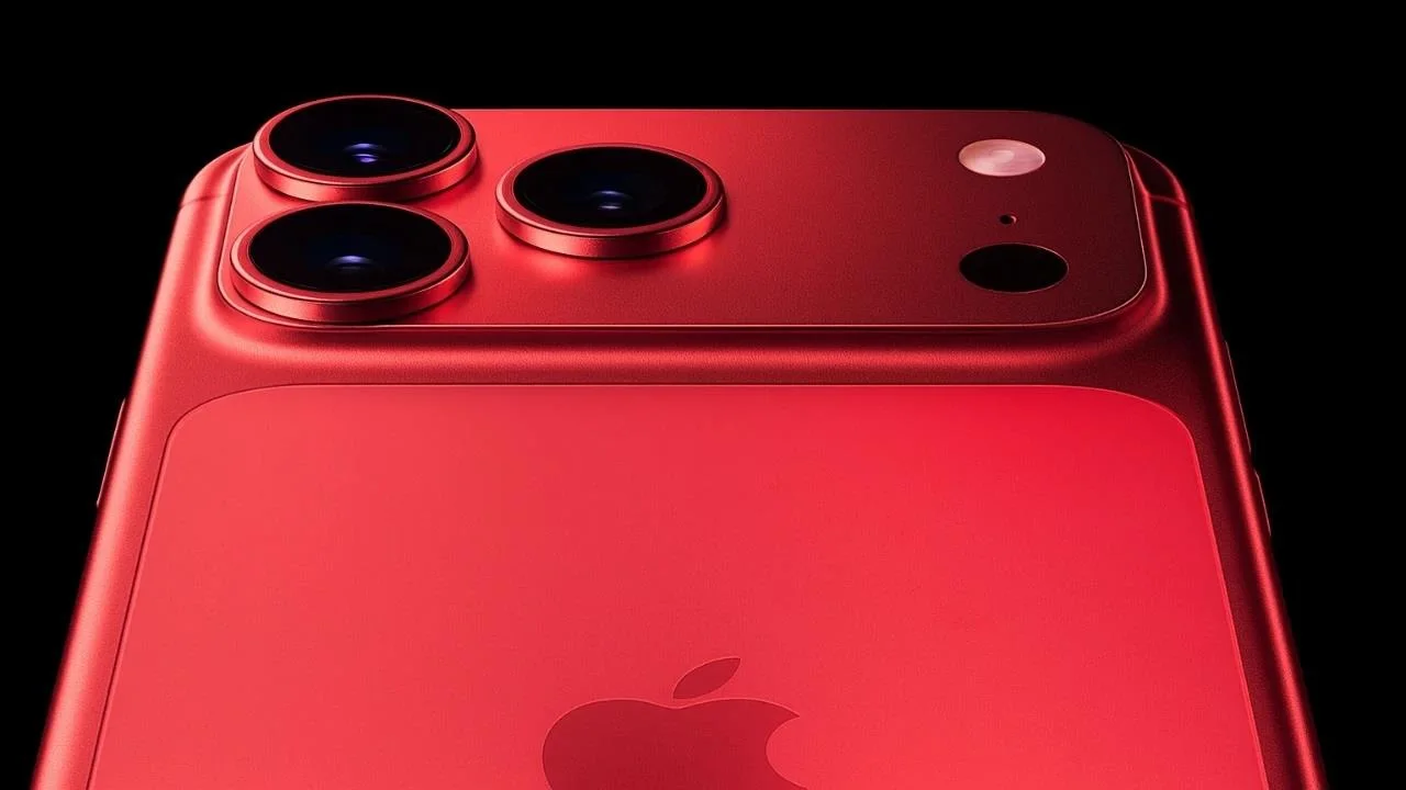 Apple'ın İkonik iPhone 20 Planı: 7 İnç Ekran ve Yeni Donanım Standartları