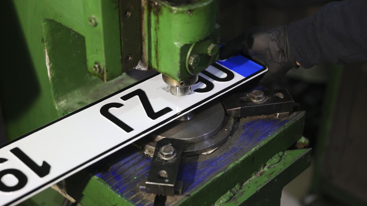 Aracınızın Plakası Sahte mi? Ücretsiz Değişim Fırsatı Kapıda!