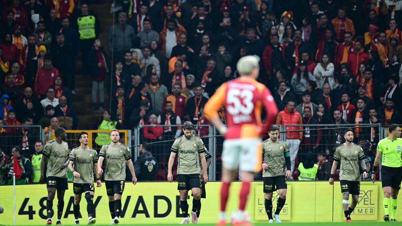 Aslan Kükreyemedi! Galatasaray Şampiyonluk Yolunda Ağır Yara Aldı!