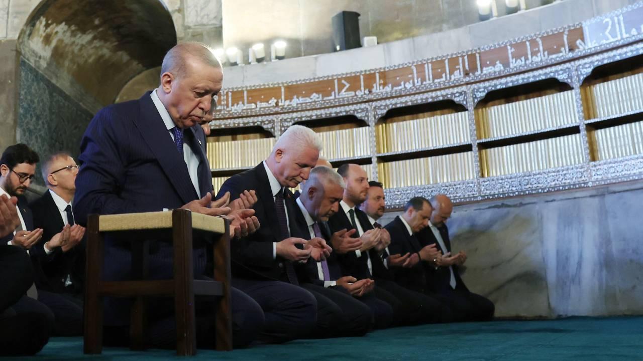 Ayasofya-i Kebir Camii Şerifi'nin İbadete Açılışının 4. Yıl Dönümü