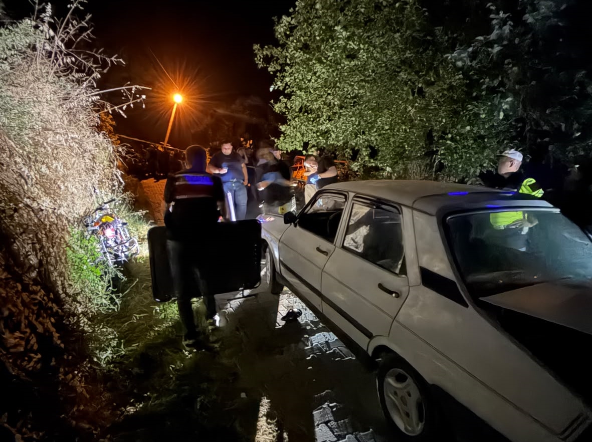 Aydın’da Trafik Kazası: Uzman Çavuş, Amcasıyla Çarpıştı