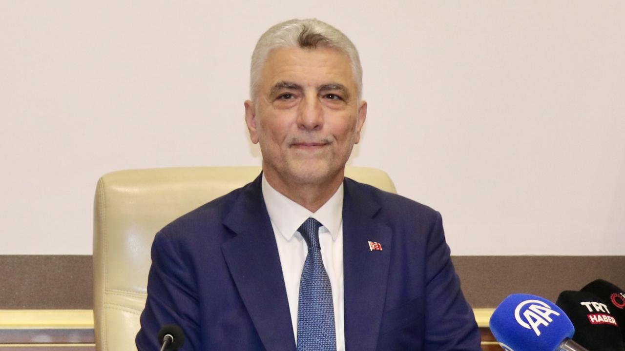Bakan Bolat: Sarp Gümrük Kapısı Asya Ticaretinde Kilit Rol Oynuyor