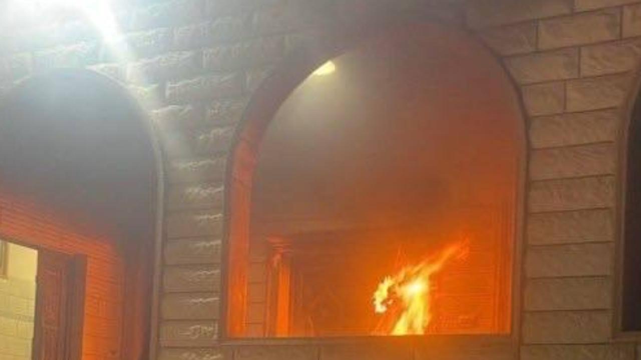 Batı Şeria'da Gerilim: Cami ve Evlere Kundaklama Saldırısı