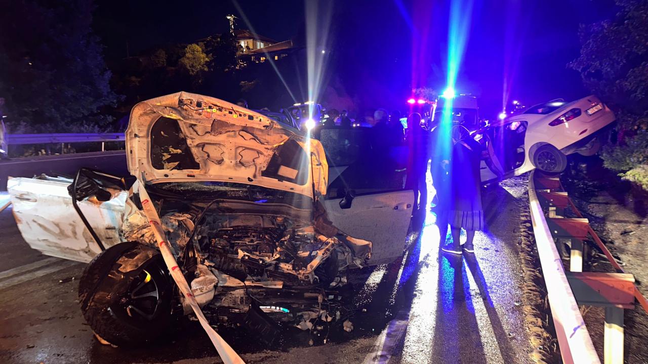 Bayram Acısı: Kurban Bayramı Tatilinde Yollar Kan Gölü! 70 Can Kaybı, Yüzlerce Yaralı!
