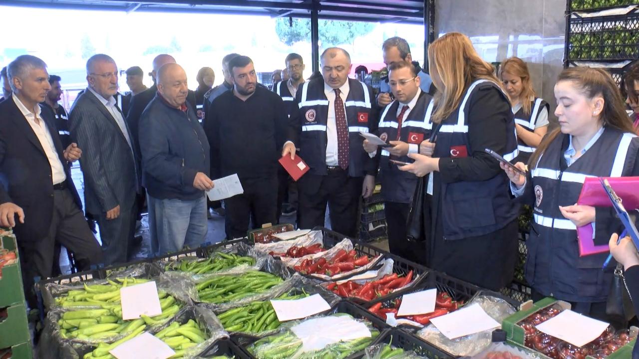 Bayram Sofraları Zehir Olmasın! İstanbul Hallerinde Şok Denetimler!