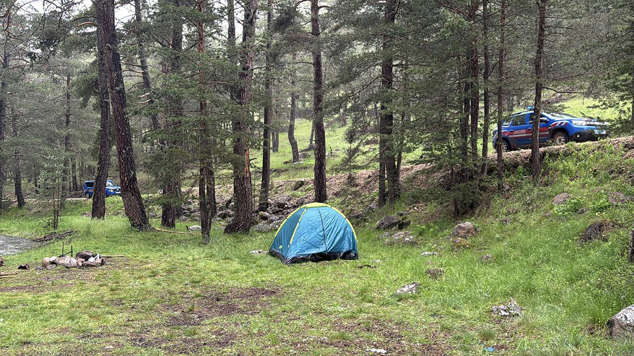 Bolu'da Piknik Faciası! Yıldırım Aile Üzerine Düştü: Yaralılar Var!