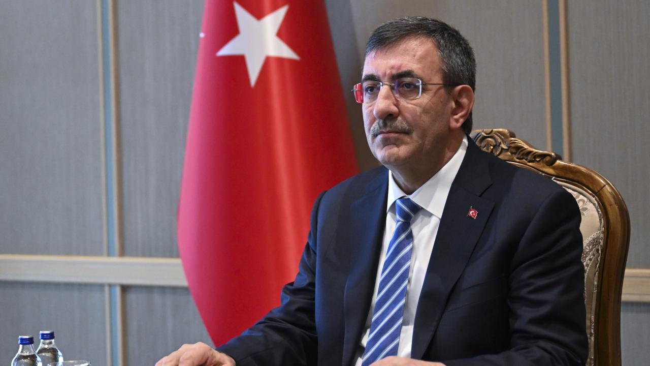 Cevdet Yılmaz İran'daki Cenaze Törenine Katılmak İçin Tahran'a Gidiyor