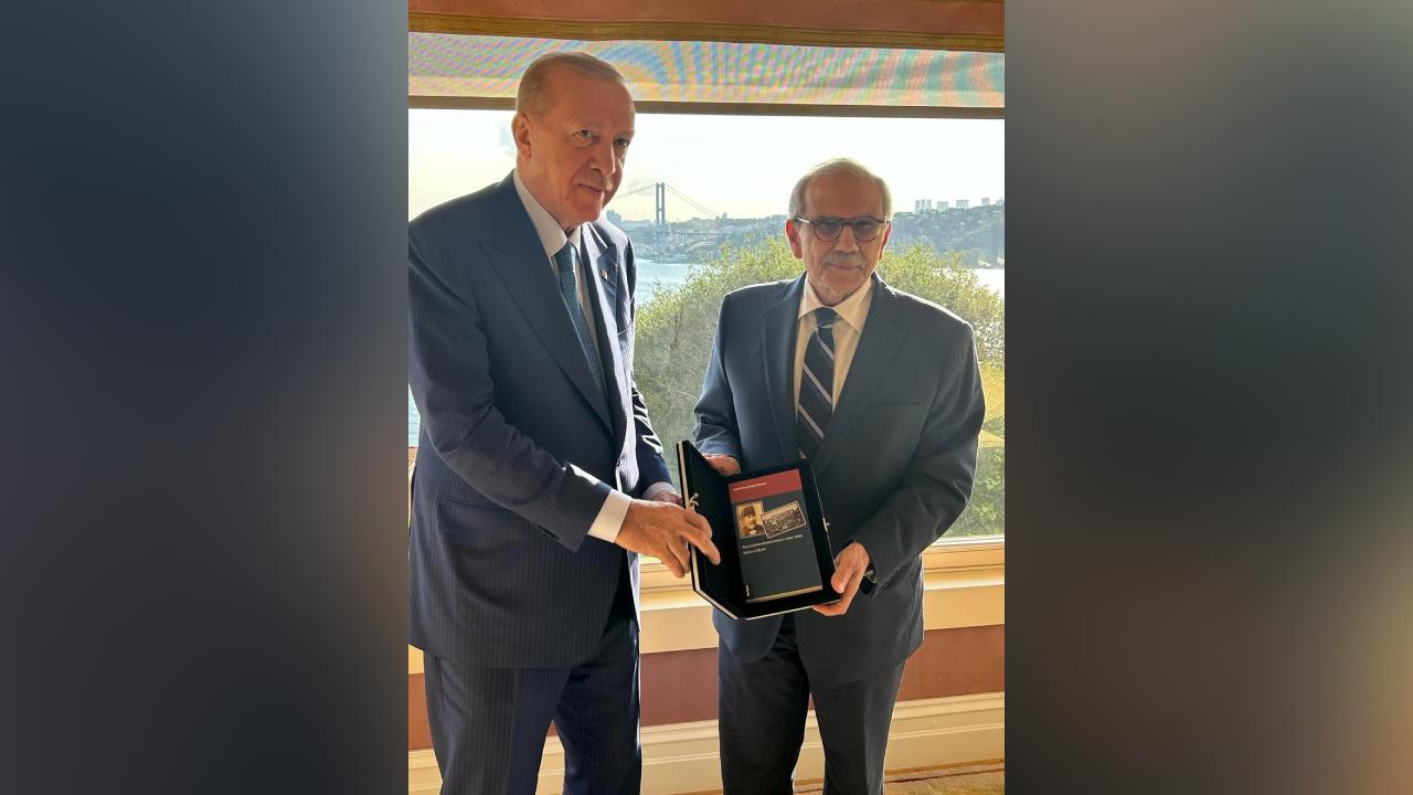 Cumhurbaşkanı Erdoğan'dan Lübnan Başbakanı Salam'a Tarihi Anlam Taşıyan Hediye