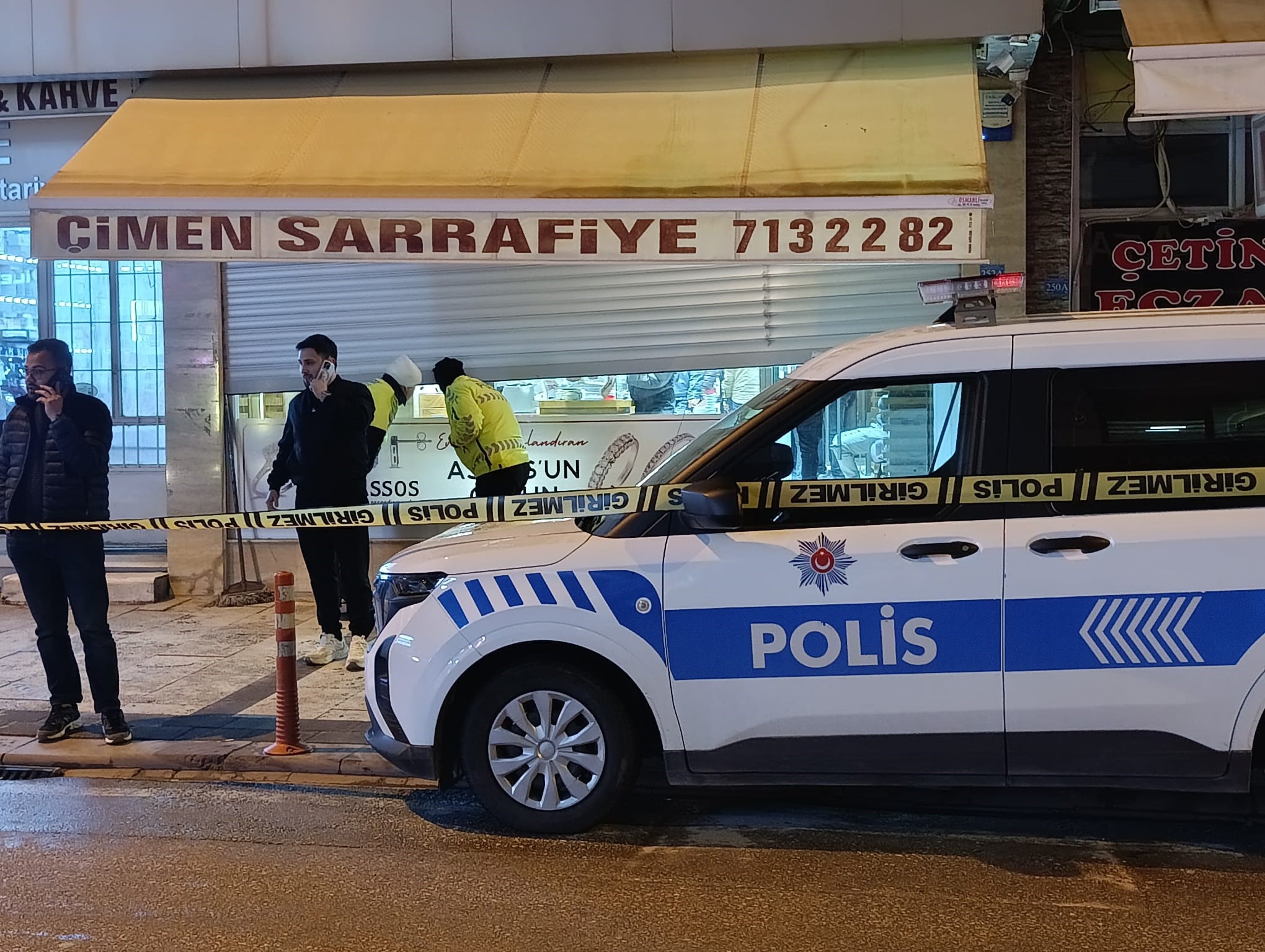 Denizli Şokta! Vicdansız Kuyumcu 100 Kilo Altınla Kayıplara Karıştı: Kırmızı Bülten Çıkarıldı!