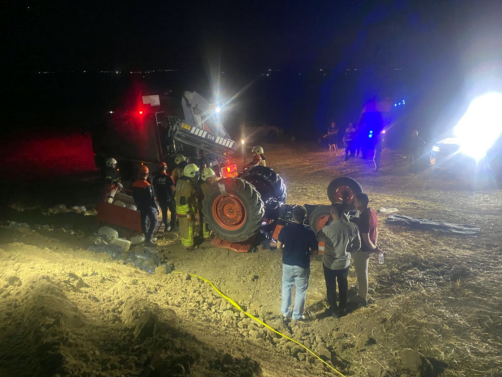 Edirne'de Trajik Kaza: Devrilen Traktörün Altında Kalan Çift Hayatını Kaybetti