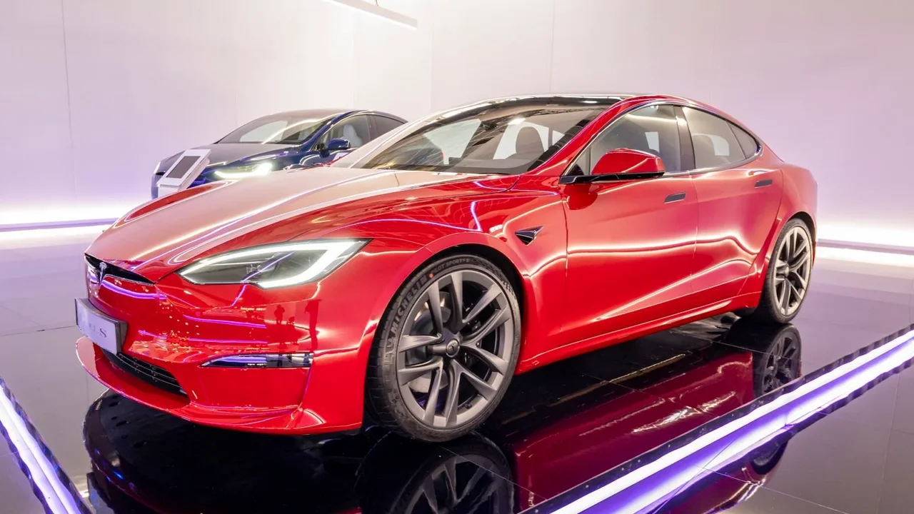 Efsane Son Buldu! Tesla, Model S ve Model X Üretiminde Şoke Eden Karar!