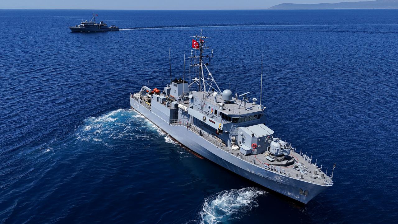 Ege'de Nefesler Tutuldu! Türk Donanması Mayınları Böyle İmha Etti! İşte O Anlar...