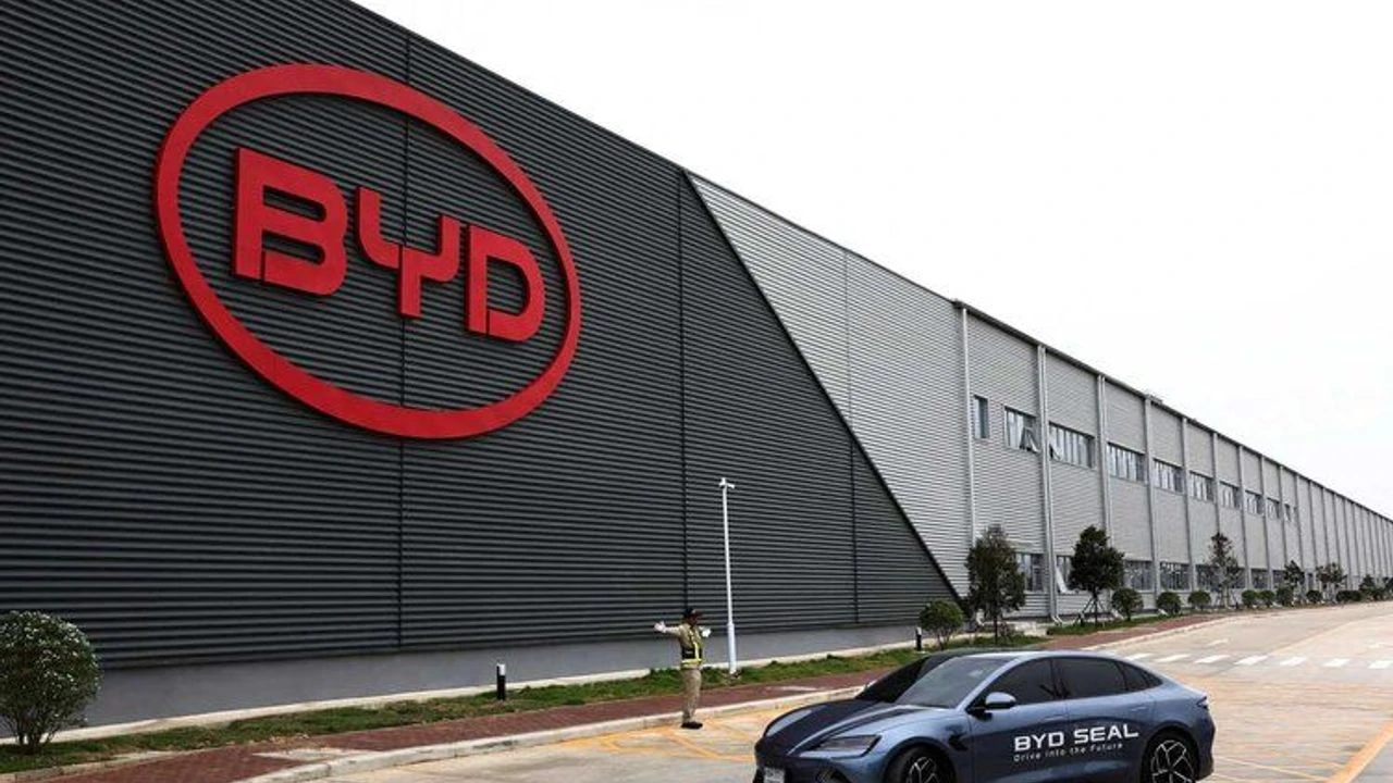 Elektrikli Araç Hayalleri Suya mı Düştü? BYD'ye Türkiye Fabrikası İçin Şok Ceza!