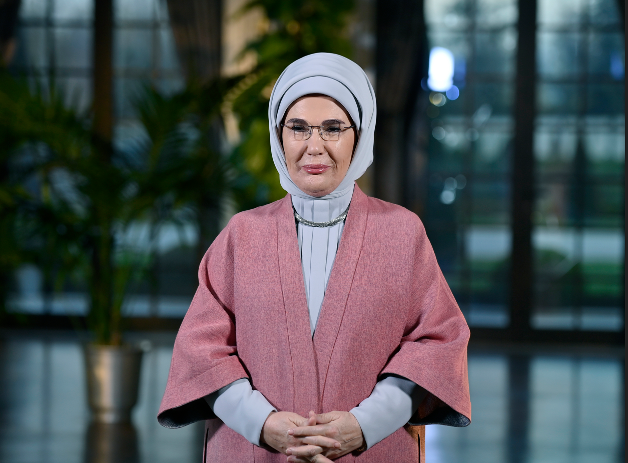 Emine Erdoğan'dan Srebrenitsa Mesajı: Vicdanı Ayakta Tutmak