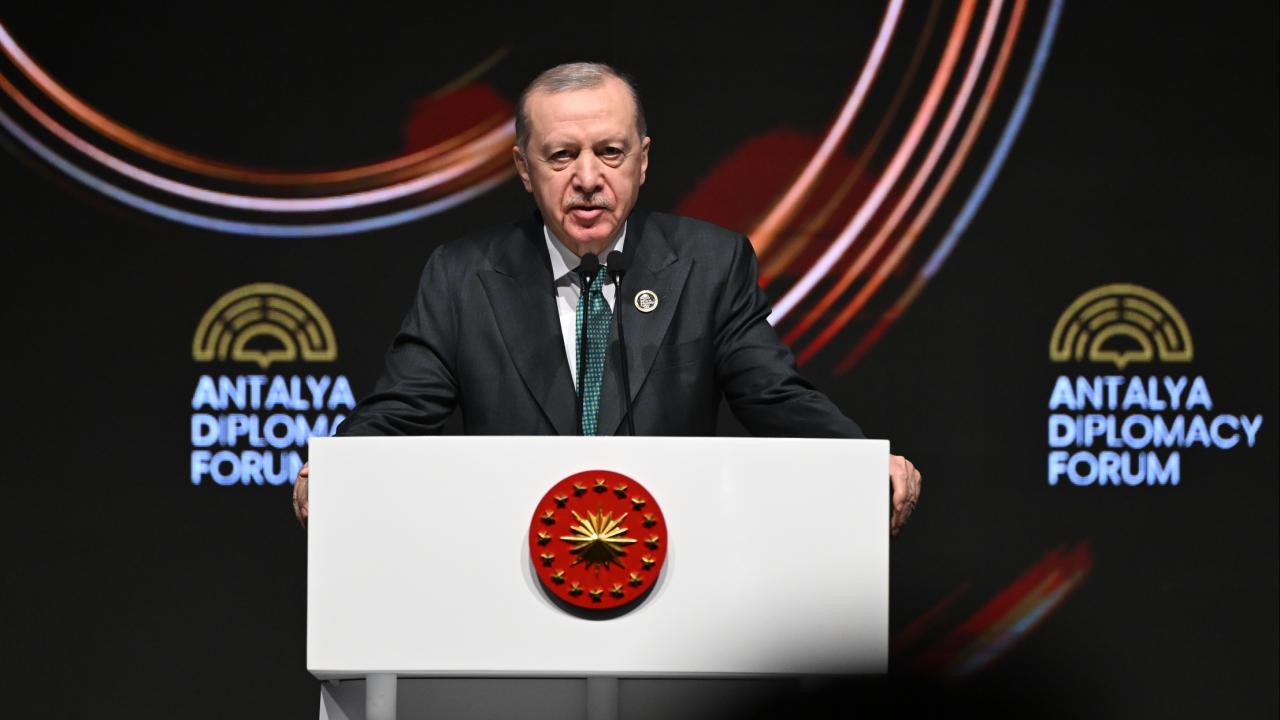 Erdoğan Antalya'da Liderlerle Bir Araya Geldi! Diplomaside Kritik Zirve!
