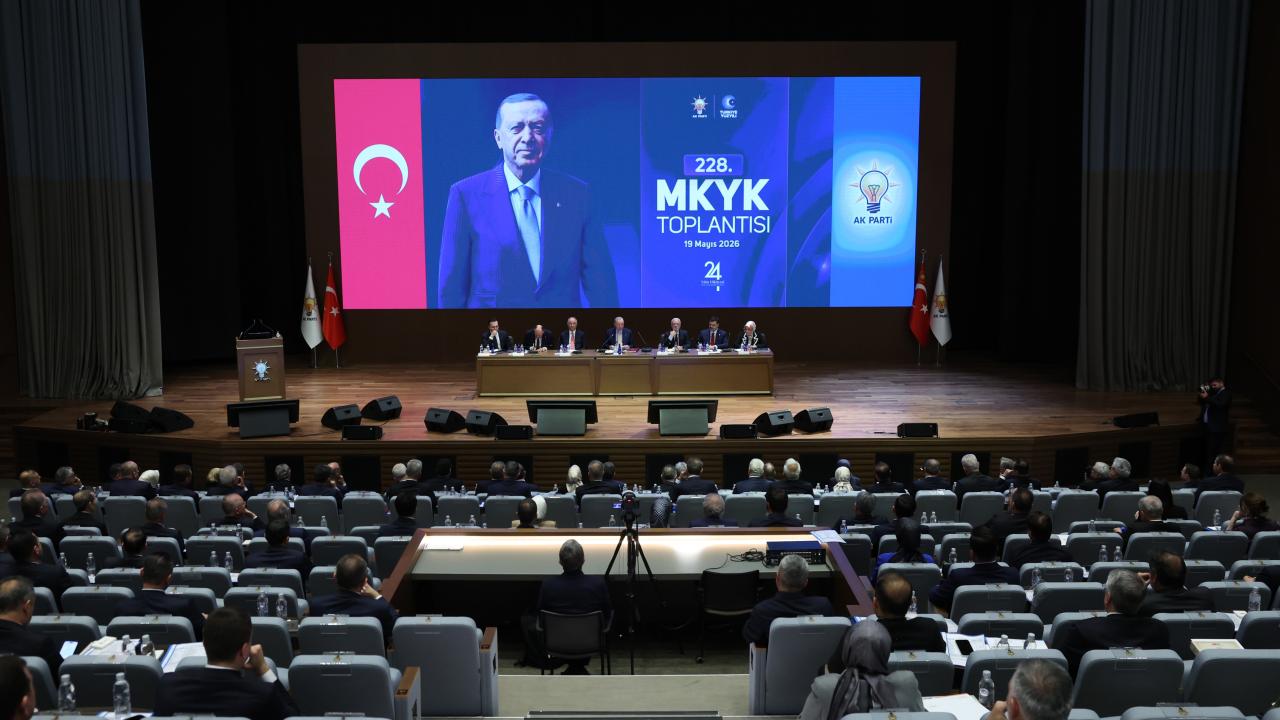 Erdoğan'dan Kritik Toplantı! AK Parti MKYK'da Hangi Önemli Kararlar Alındı?