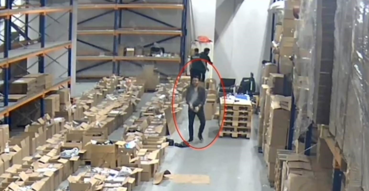 Gümrükte Şampanyalı Vurgun! 4 Personel Gözaltında, Milyonluk Kaçakçılık İddiası!