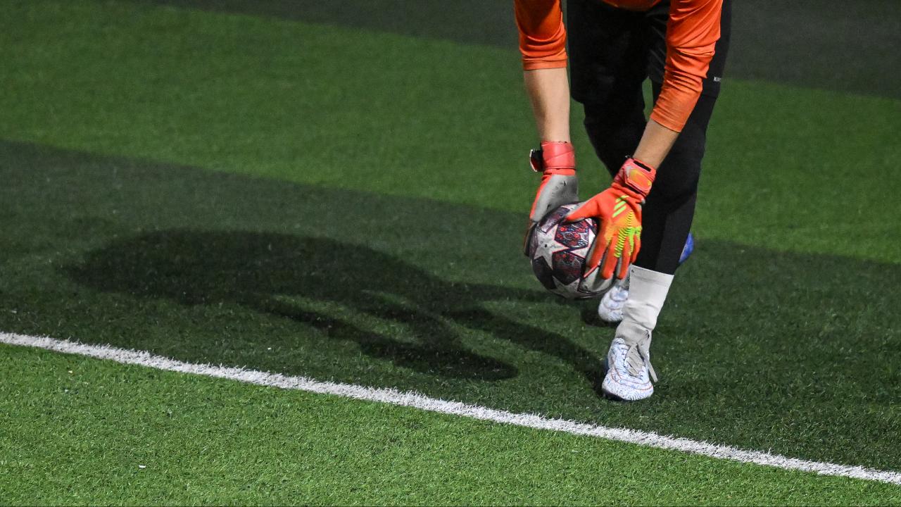 Halı Sahada Kalbiniz Tehlikede mi? Uzmanlar Acı Gerçeği Açıkladı!