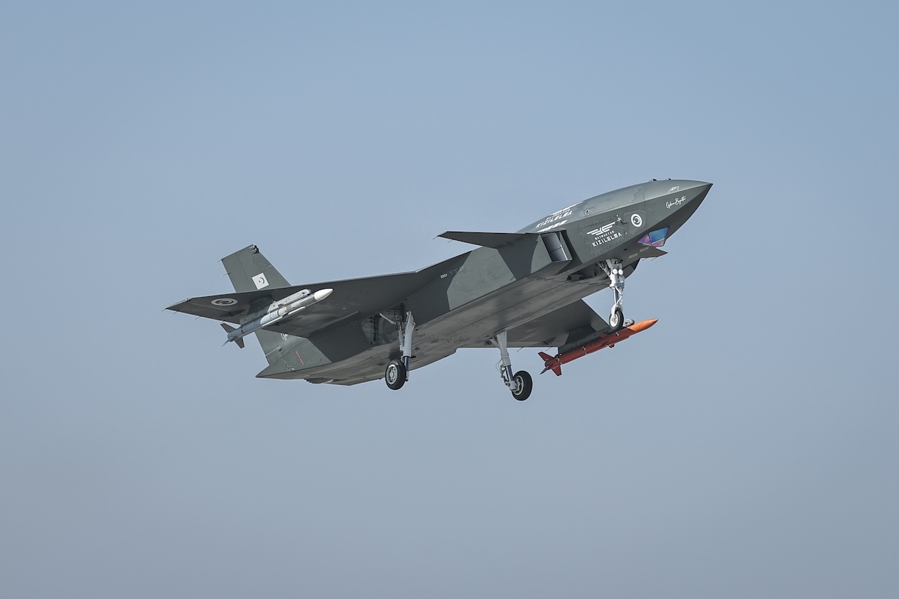 Havacılıkta Yeni İş Birliği: KIZILELMA ve M-346 Gökyüzünde Buluştu