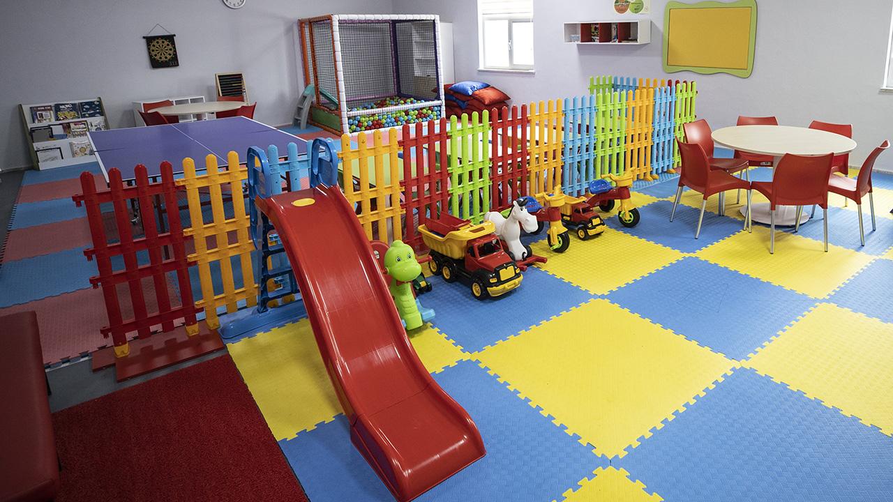 İBB Kreşlerinde Yeni Dönem: Aylık Ücretlere Yüzde 60 Zam