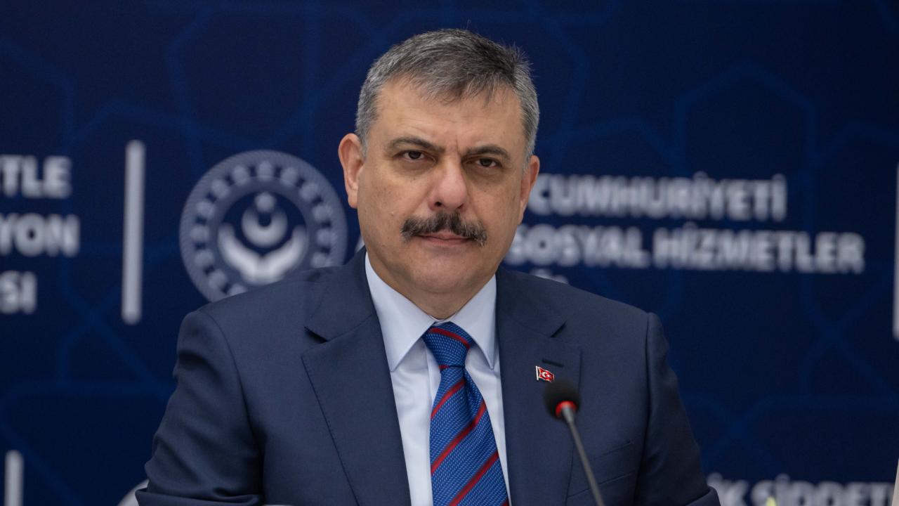 İçişleri Bakanı Çiftçi'den Emniyet Teşkilatına Övgü: Disiplin ve Fedakarlık Vurgusu