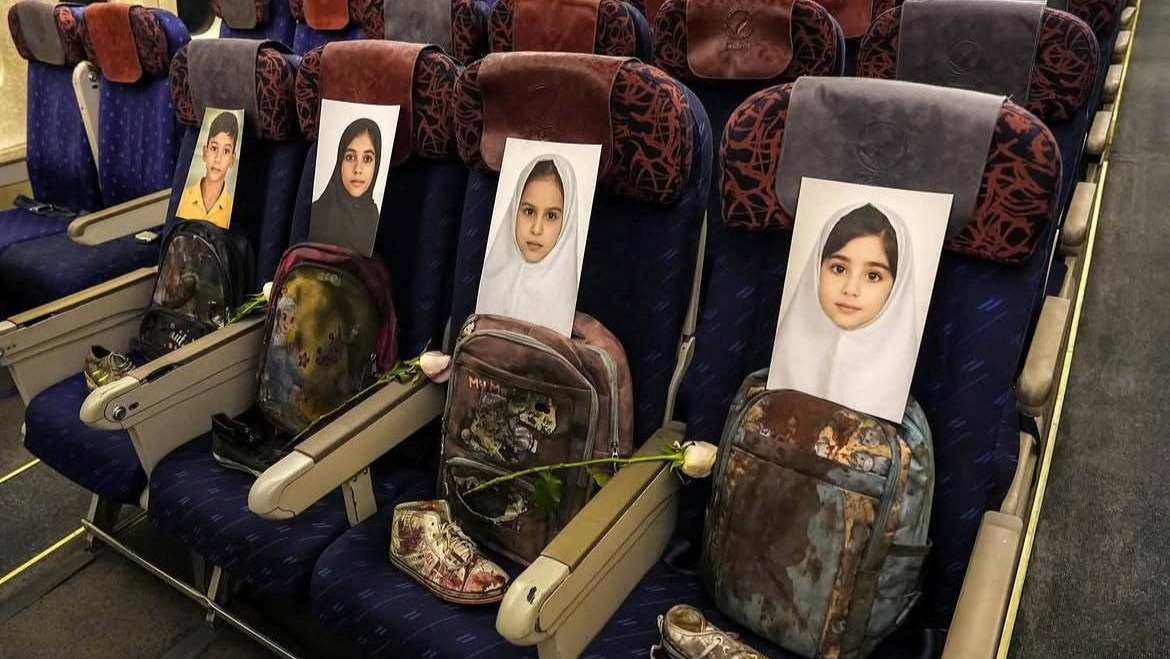 İran'dan Duygulandıran Hareket: ABD Saldırısında Ölen Çocuklar Unutulmadı!