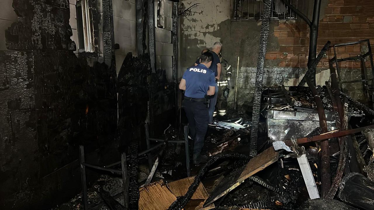 İstanbul'da Korku Dolu Anlar! Alevler Yükseldi, Binalar Kül Oldu!