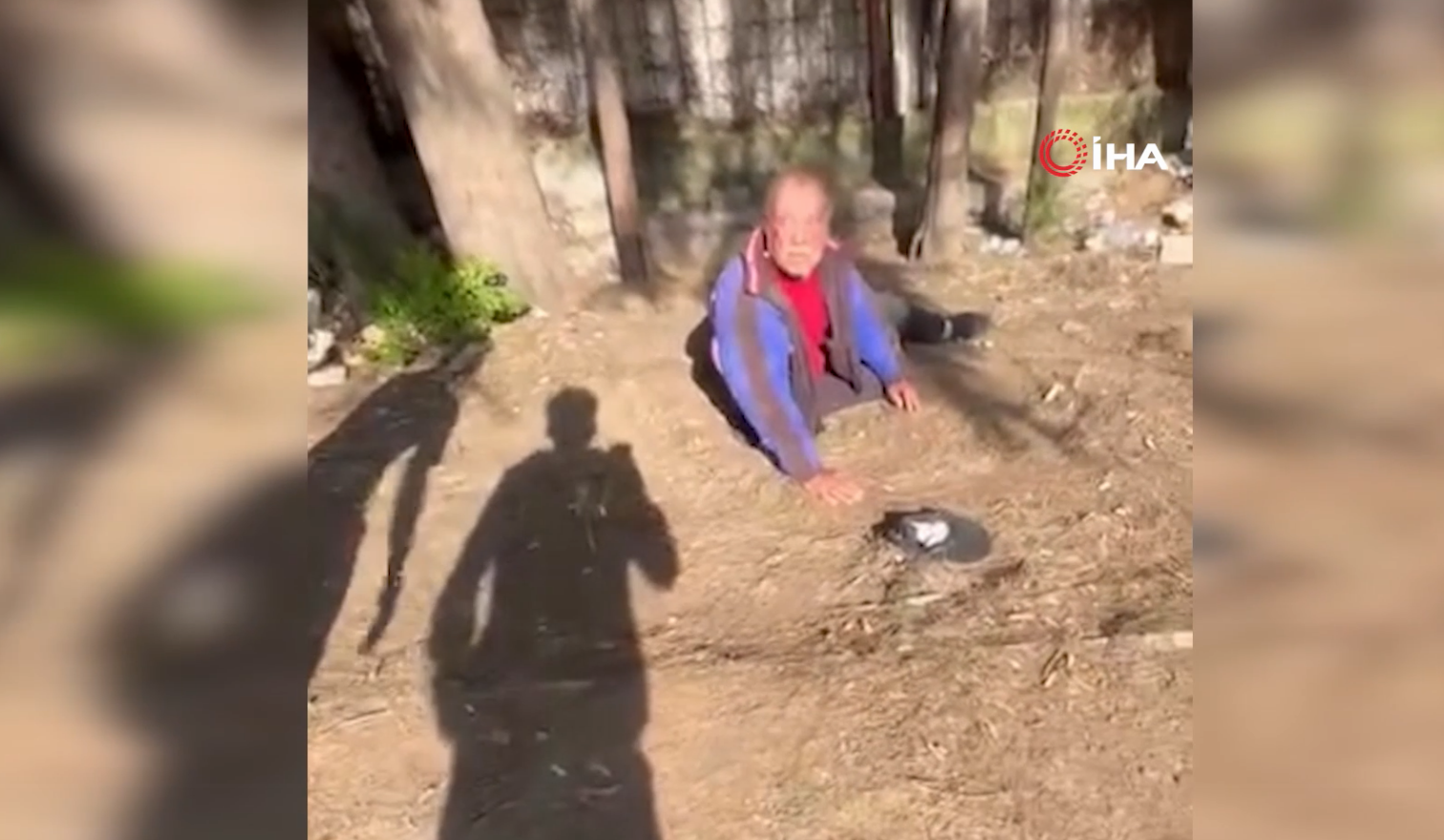 İzmir'de Vicdansız Saldırı! Yaşlı Adamı Uykusundan Uyandırıp Yüzüne Tekme Attılar!