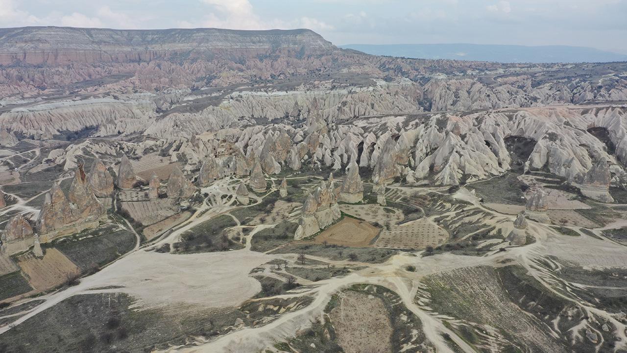 Kapadokya'da Gökyüzü Boş Kaldı! Balon Turları İptal! Turistler Hayal Kırıklığı Yaşıyor!