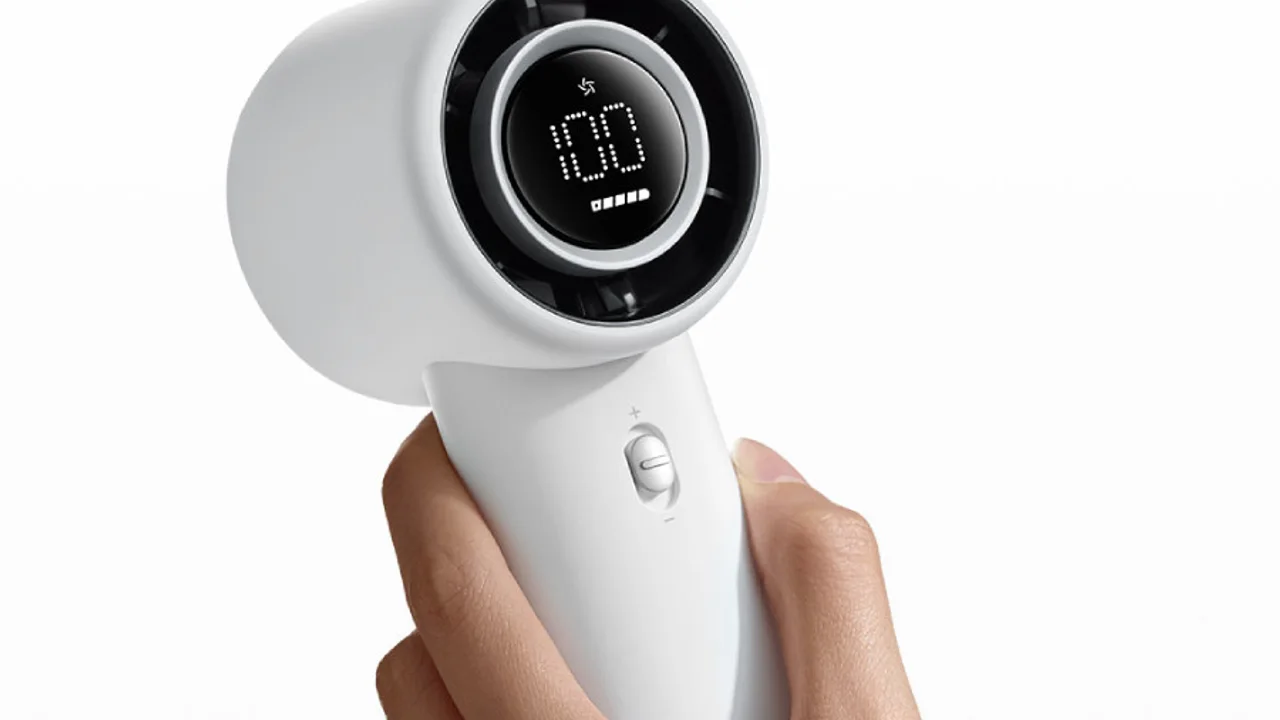 Kavurucu Sıcaklara Xiaomi'den Serin Çözüm! 40 Saat Dayanan Mini Klima Gibi Fan: Yoksa Yazlıkların Yeni Gözdesi mi?
