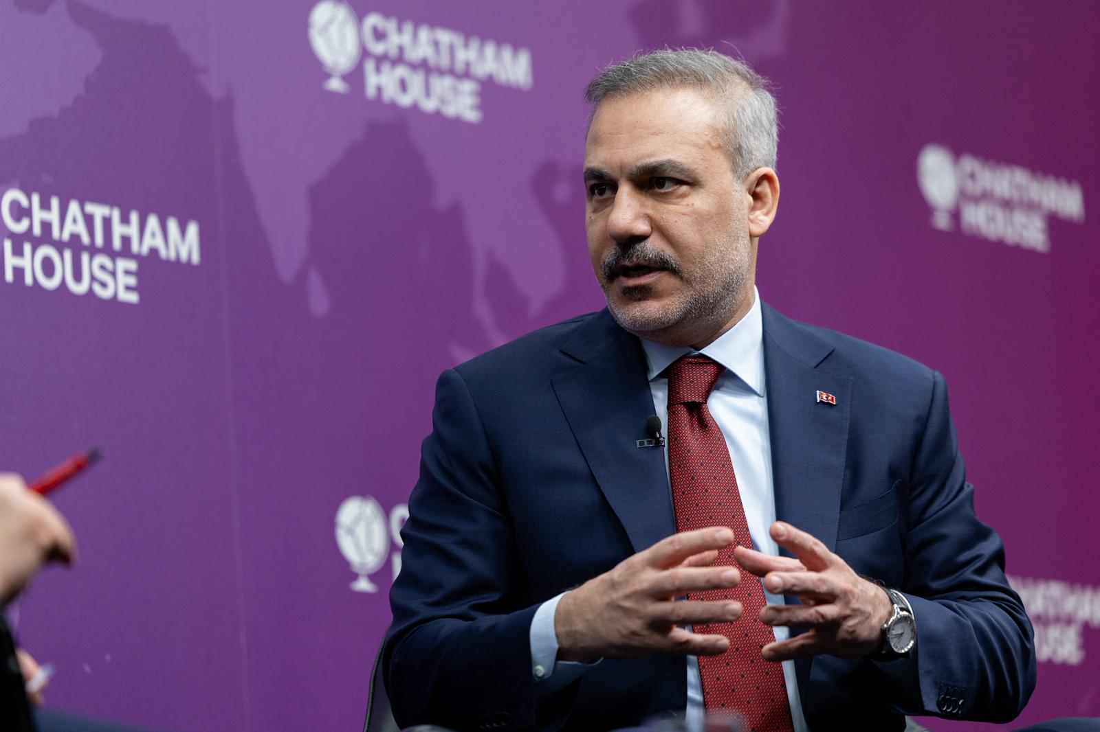 Kritik Diplomasi Hamlesi! Bakan Fidan'dan ABD'li Arabulucularla Acil Telefon Görüşmesi!