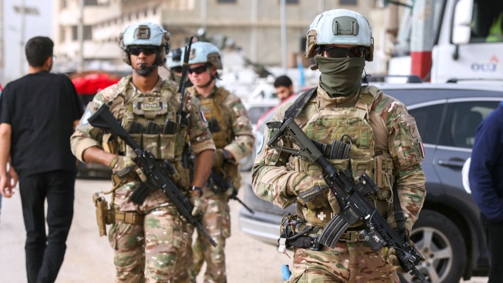 Lübnan'da Kanlı Saldırı! Barış Gücü Askeri Hayatını Kaybetti, Macron'dan Sert Tepki!