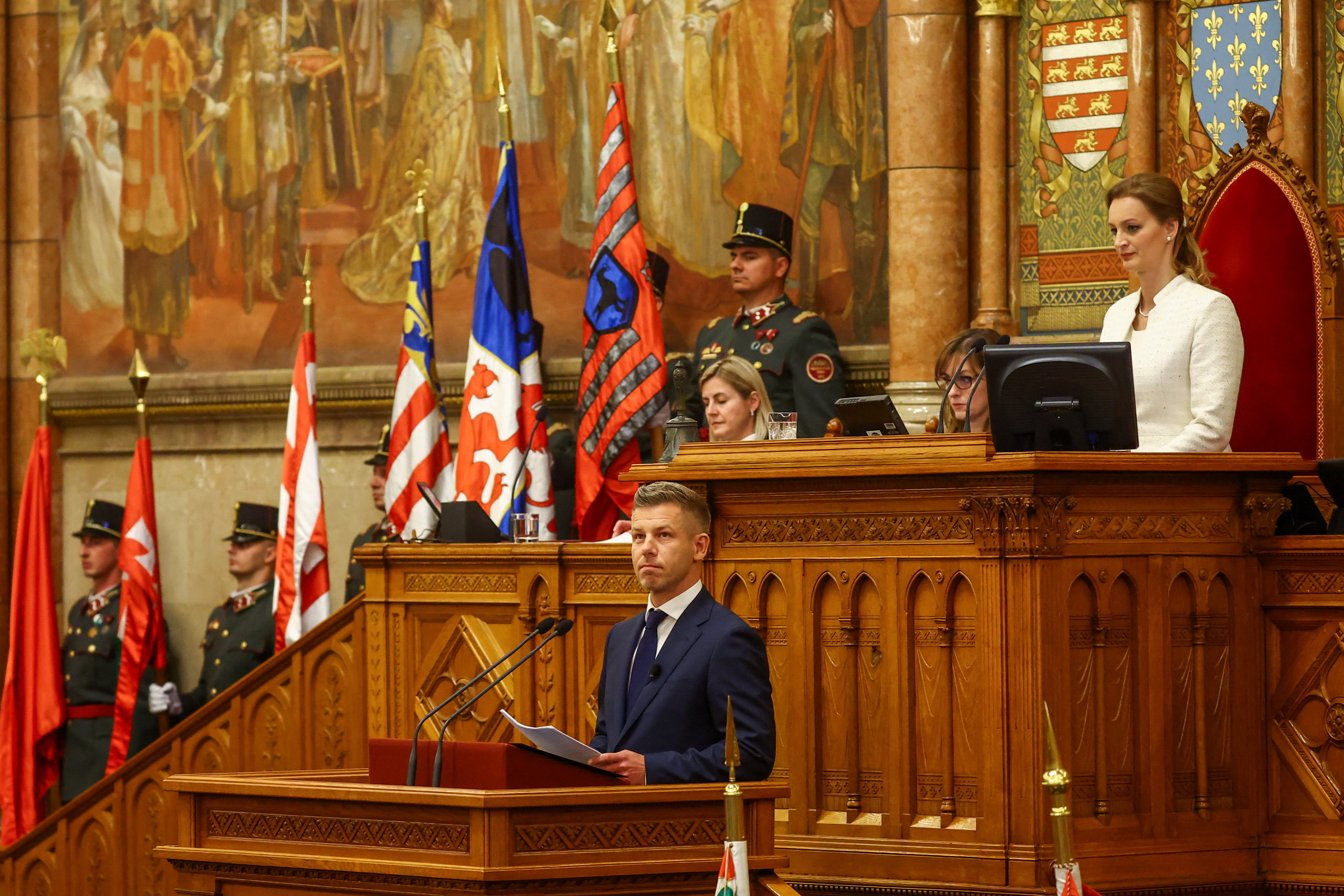 Macaristan'da Devir Teslim! Yeni Başbakan Magyar Göreve Başladı (Viktor Orban Dönemi Sona mı Eriyor?)
