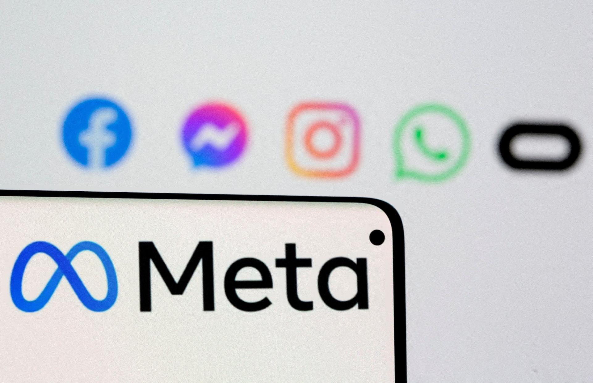 Meta'ya Çocukları Koruma Konusunda 567 Milyon Dolarlık Ceza