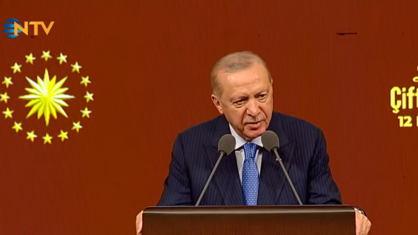 Müjde! Cumhurbaşkanı Erdoğan'dan Çiftçiye Can Suyu: 'Gübre Stoklarımız Dolu Dolu!'