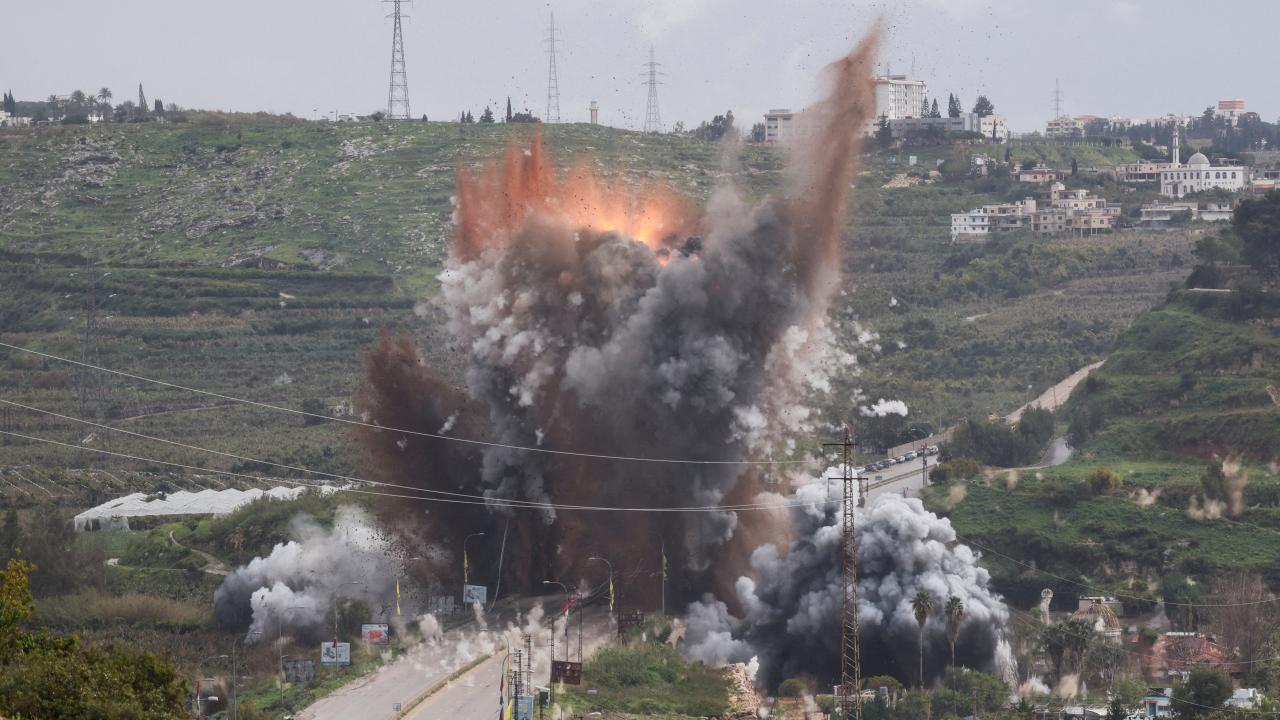 Ortadoğu Kaynıyor: İsrail Lübnan'ı Vuracak Mı? Savaş Alarmı Verildi!