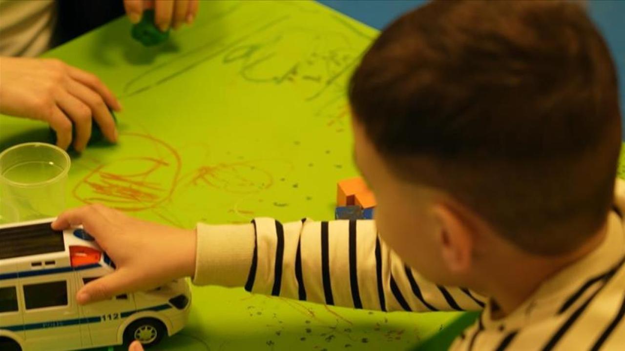 Otizmli Çocuklar İçin Umut Işığı! 'Benimle Oynar Mısın?' Projesi Binlerce Aileye Dokundu!