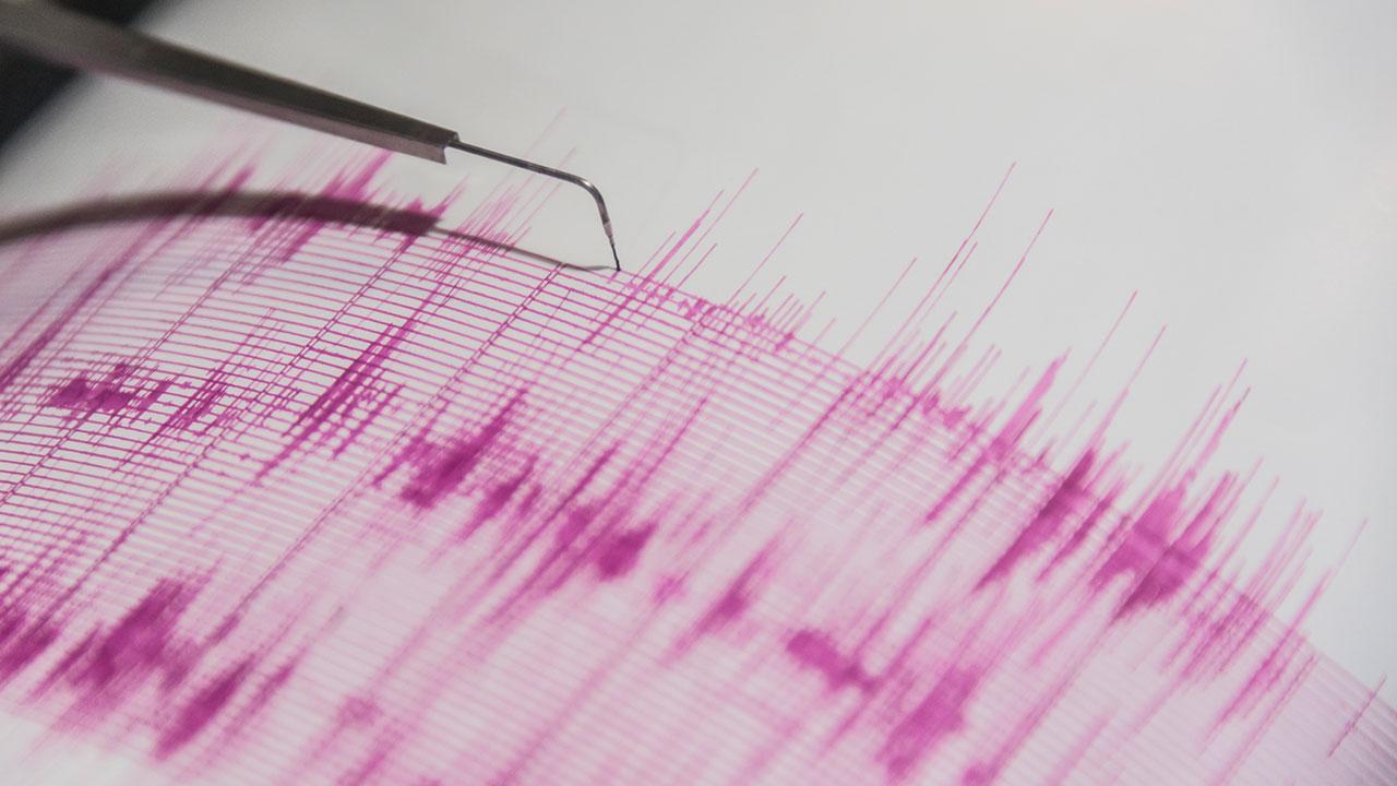 Peru Sallandı! 5,9'luk Deprem Ülkeyi Yasa Boğdu!