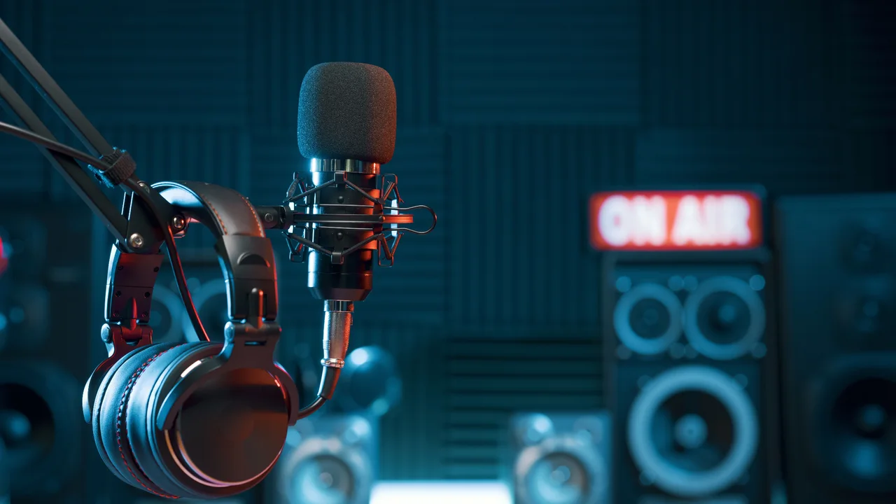 Podcast Dünyası Alt Üst! Dinlediğiniz Ses Yapay Zeka mı? Şok İstatistikler Ortaya Çıktı!