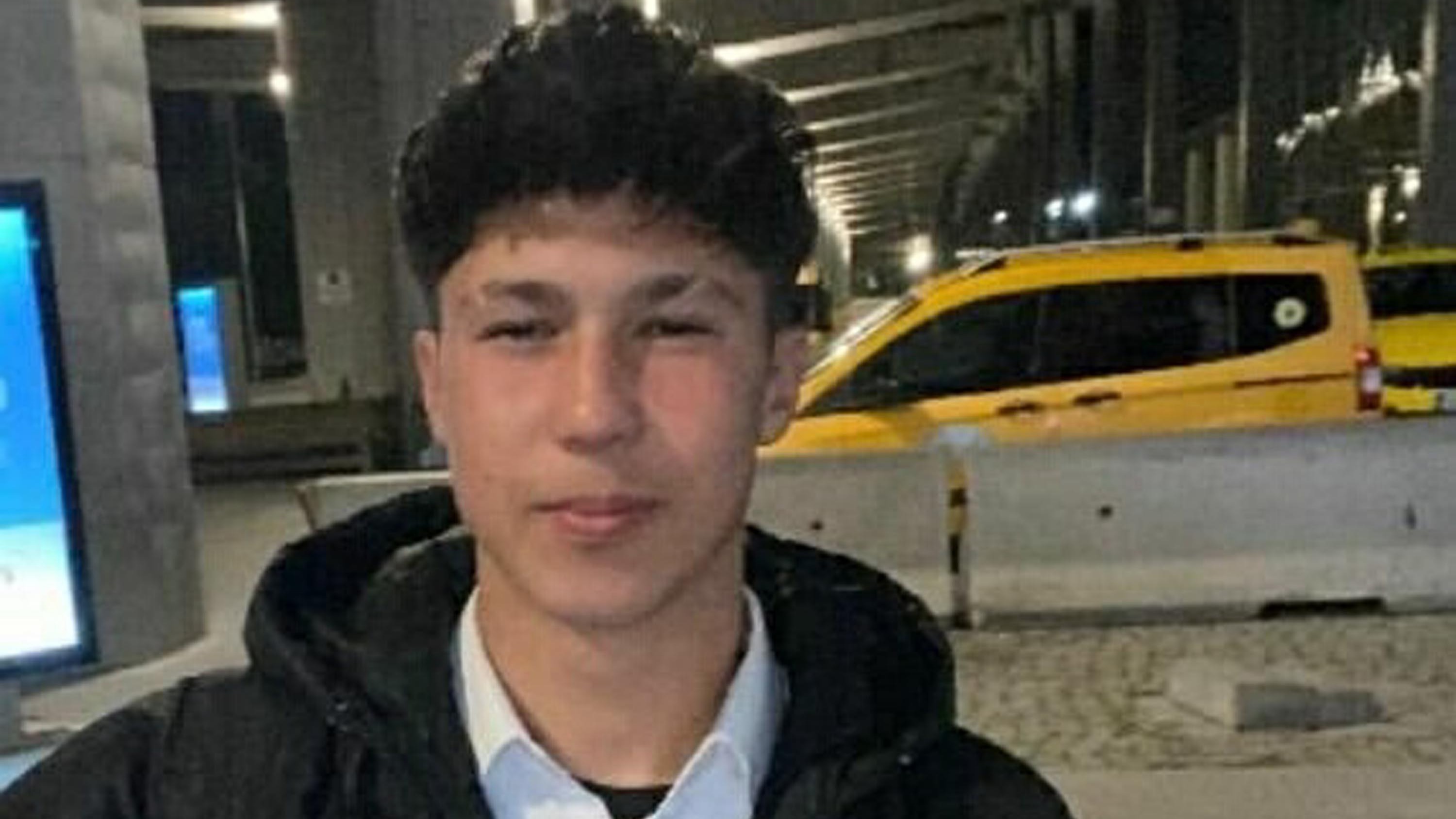Polis 'Dur' Dedi, Ölüm Geldi! 17 Yaşındaki Motosiklet Sürücüsü Feci Kazada Hayatını Kaybetti!