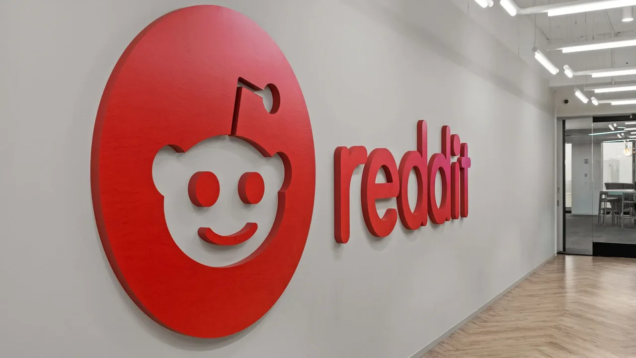 Reddit CEO’su Huffman: Kullanıcılar Özet İçerik Değil Platformun Kendisini İstiyor