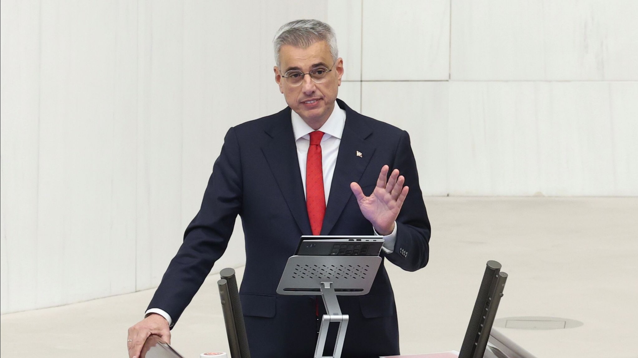 Sağlıkta Devrim! Şehir Hastaneleri Yaygınlaşıyor, Sezaryen Oranları Düşüyor! Bakan Memişoğlu'ndan Müjdeli Haberler