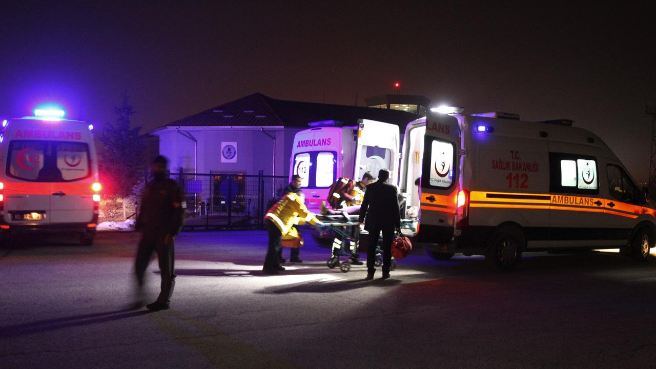 Şanlıurfa'da Feci Kaza: İki Araç Paramparça! Acı Haber Geldi: 3 Ölü!