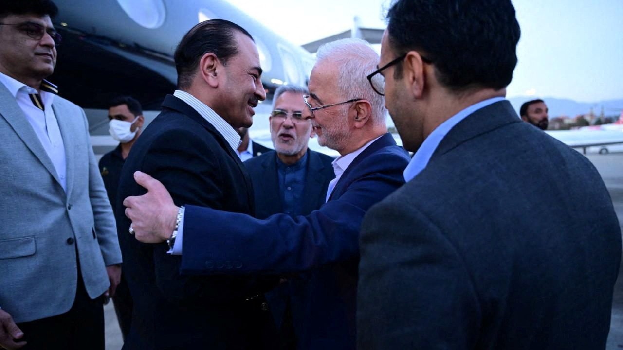 Şok İddia: İran Savaşı'nı Bitirecek Gizli Anlaşma Mı? Pakistan Araya Girdi, Kritik Görüşmeler Başladı!