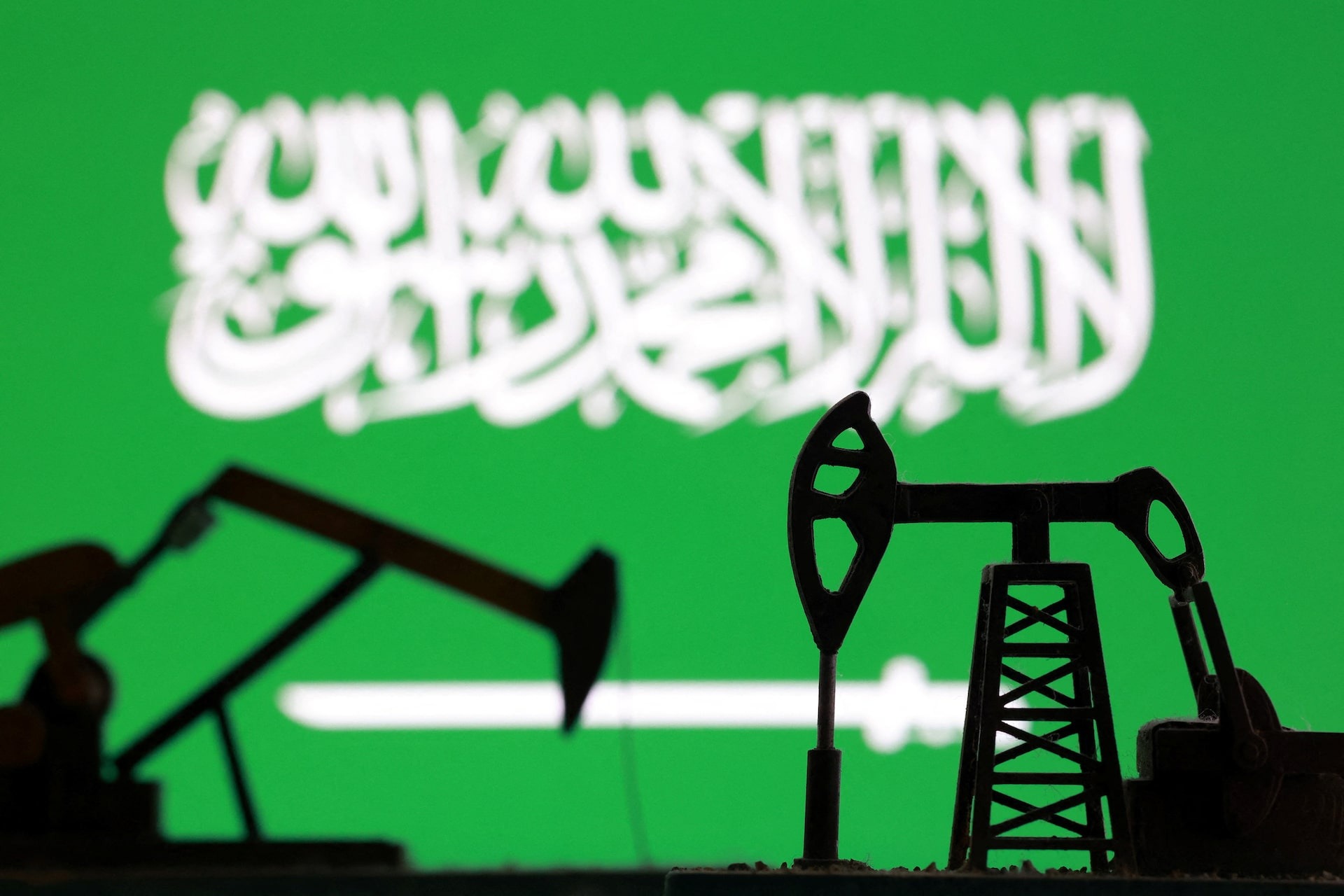 Suudi Arabistan'dan Petrol Stratejisinde Keskin Dönüş: Asya Pazarına Rekor İndirim